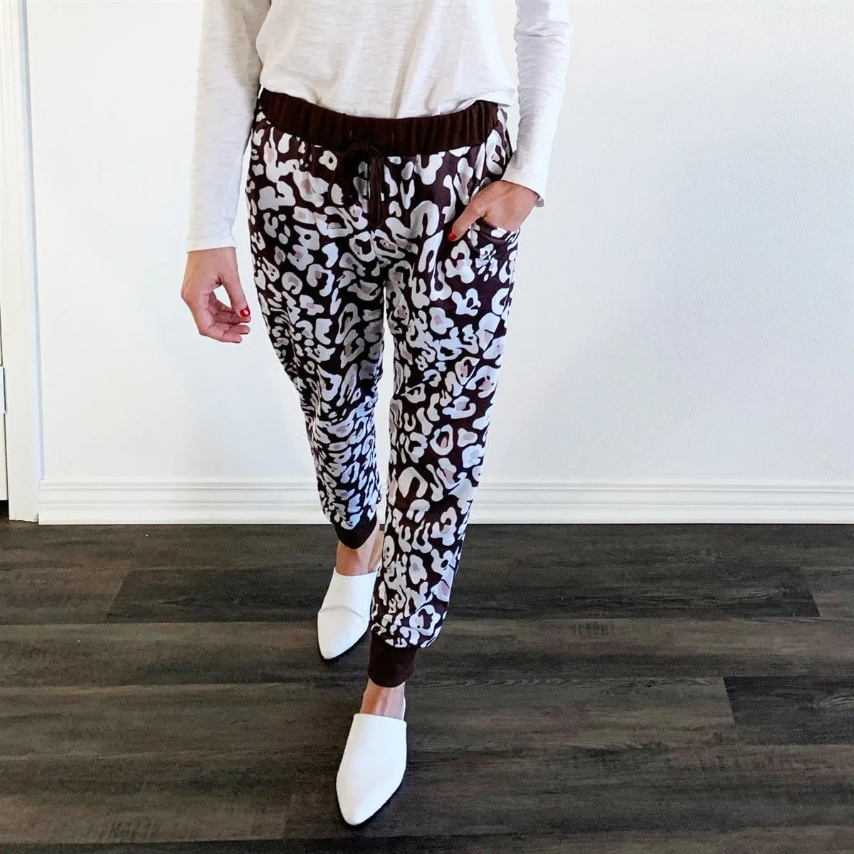 Snow Leopard Lounge Pants