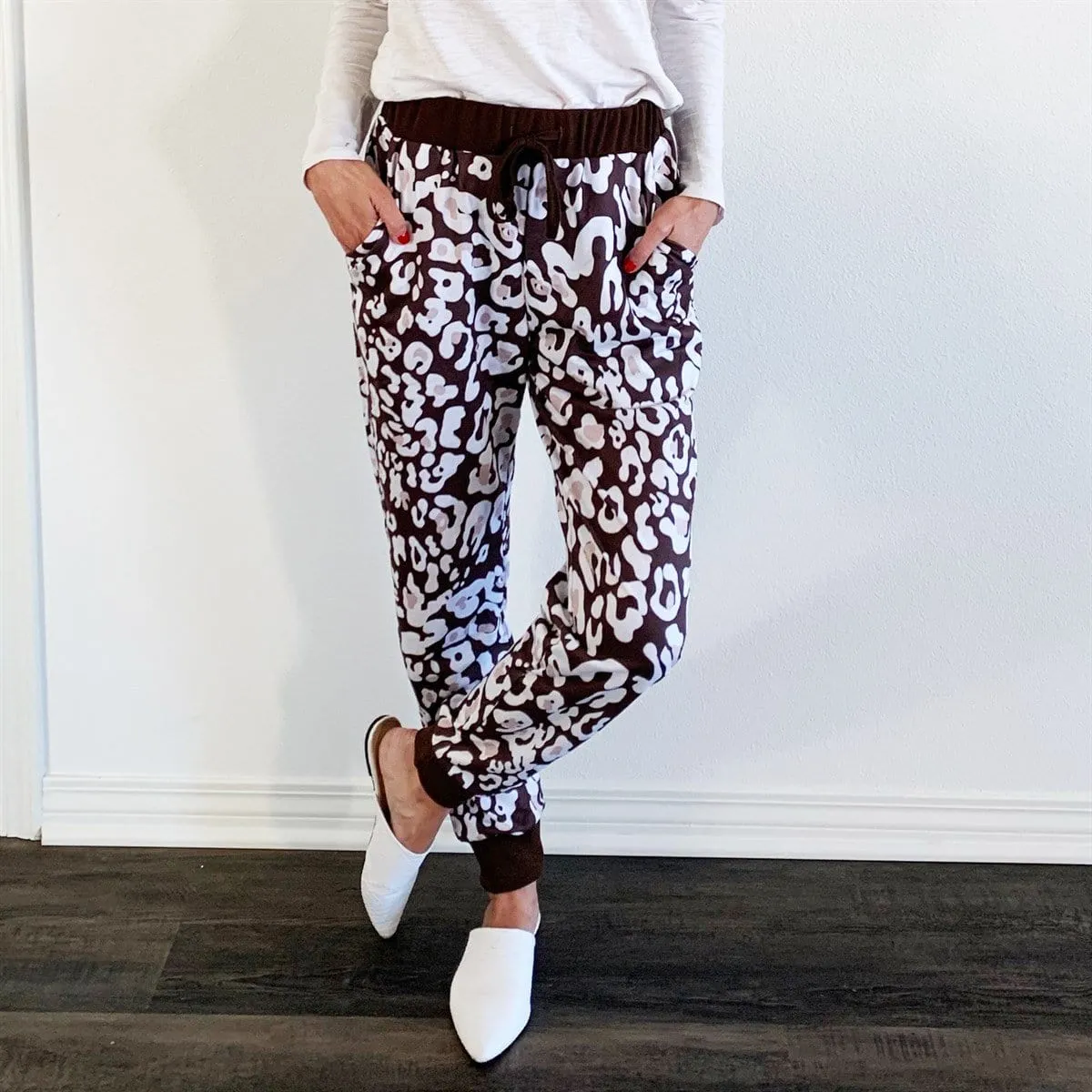 Snow Leopard Lounge Pants