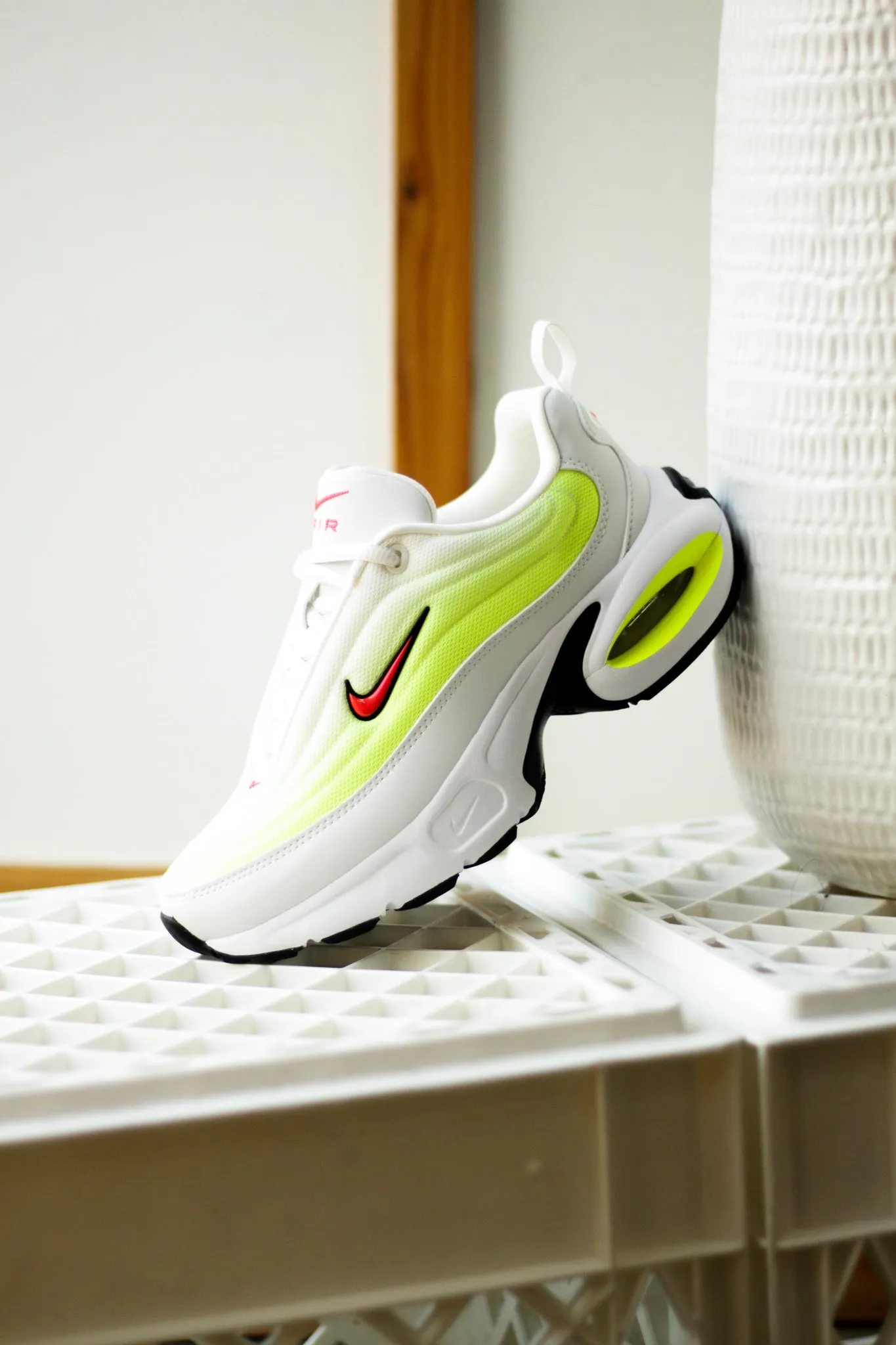 W AIR MAX PORTAL "SUMMIT WHITE"